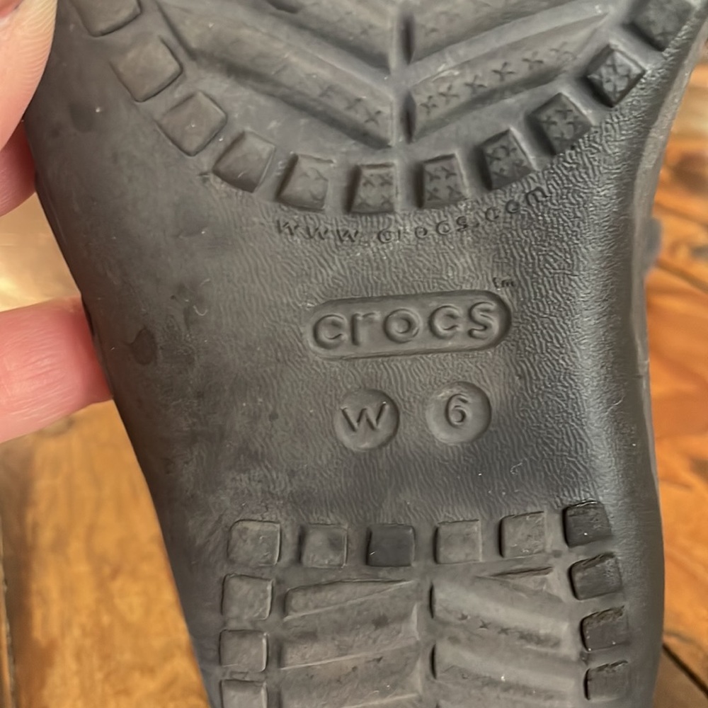 Crocs - Picture 7 of 7